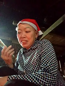 Agnes-baby online show from February 11, 2026, 1:16 am