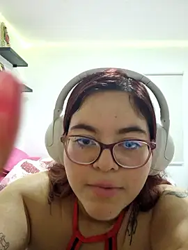 Snapshot of Yourhotkitty chatting on January 11, 2026, 7:37 am Yourhotkitty online show from January 11, 2026, 7:37 am