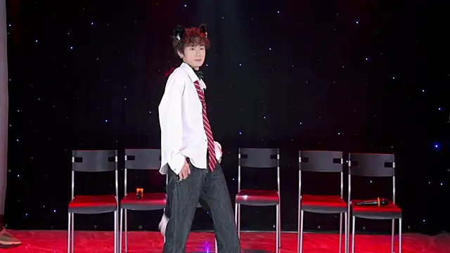 Snapshot of jmcm001 chatting on February 6, 2026, 12:45 pm jmcm001 online show from February 6, 2026, 12:45 pm