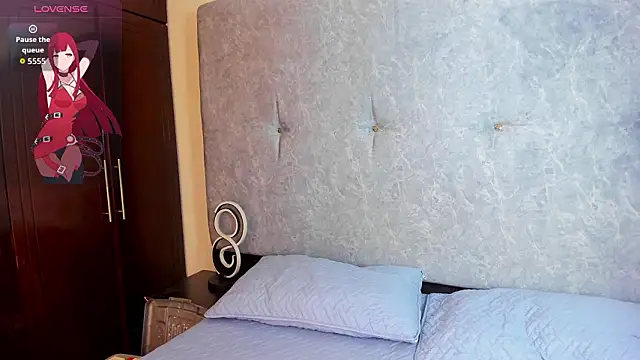 Evangeline heell online show from February 3, 2026, 1:49 am