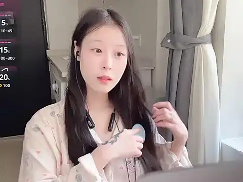 Snapshot of Hanhan-MM chatting on January 8, 2026, 7:58 am Hanhan-MM online show from January 8, 2026, 7:58 am