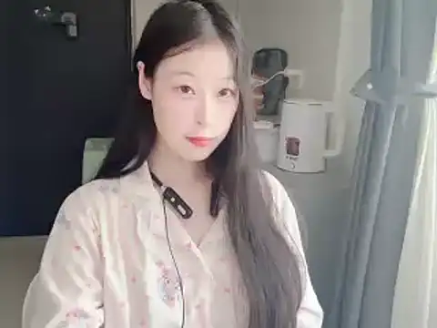 Snapshot of Hanhan-MM chatting on January 12, 2026, 12:50 am Hanhan-MM online show from January 12, 2026, 12:50 am