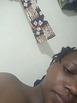 Bootyful me online show from June 12, 2026, 4:38 pm