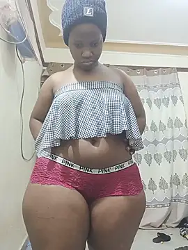 Bootyful me online show from June 17, 2026, 4:12 am