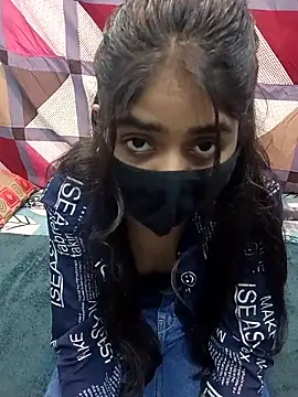 Snapshot of HotxMuskan chatting on February 18, 2026, 9:50 am HotxMuskan online show from February 18, 2026, 9:50 am