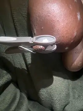 lovebignipplesx online show from March 12, 2026, 1:44 am