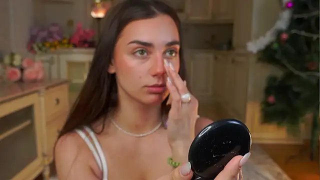 Snapshot of MinnaShummon chatting on January 14, 2026, 2:59 am MinnaShummon online show from January 14, 2026, 2:59 am