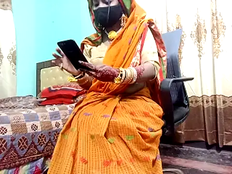 Hotshila6910 online show from February 10, 2026, 10:20 pm