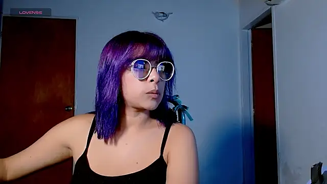Princess Venus online show from May 19, 2026, 5:36 am