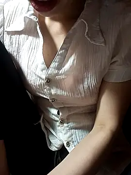 Snapshot of Nllpvp chatting on April 13, 2026, 11:20 pm Nllpvp online show from April 13, 2026, 11:20 pm