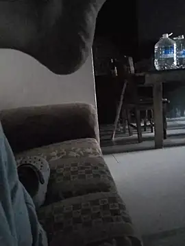 Snapshot of AlejandreBy chatting on March 13, 2026, 5:40 pm AlejandreBy online show from March 13, 2026, 5:40 pm