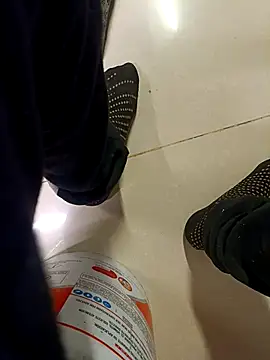 Snapshot of AlejandreBy chatting on January 11, 2026, 7:37 am AlejandreBy online show from January 11, 2026, 7:37 am