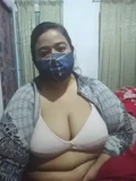 momo loves online show from February 16, 2026, 4:16 pm