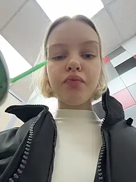 AshleyMur online show from March 26, 2026, 3:27 am