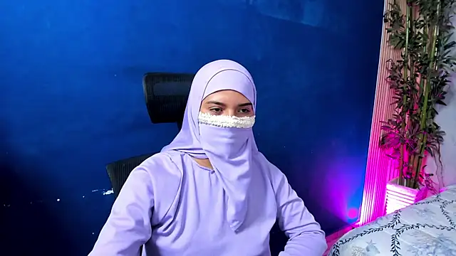 Snapshot of Hadarah_and_Hasan chatting on January 13, 2026, 6:45 pm Hadarah and Hasan online show from January 13, 2026, 6:45 pm