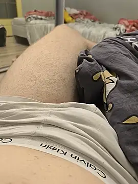 Slut18y online show from June 26, 2026, 1:11 am