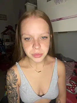 Piaaa3 online show from February 12, 2026, 4:56 am