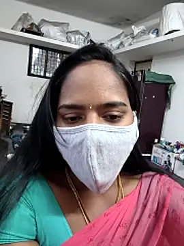 Tamil Hot Divya online show from February 1, 2026, 1:37 am