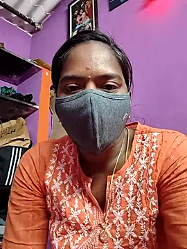 Tamil Hot Divya online show from February 25, 2026, 11:48 pm