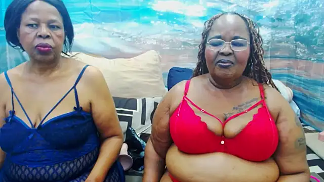 SEXY MATURExx online show from June 14, 2026, 4:41 pm