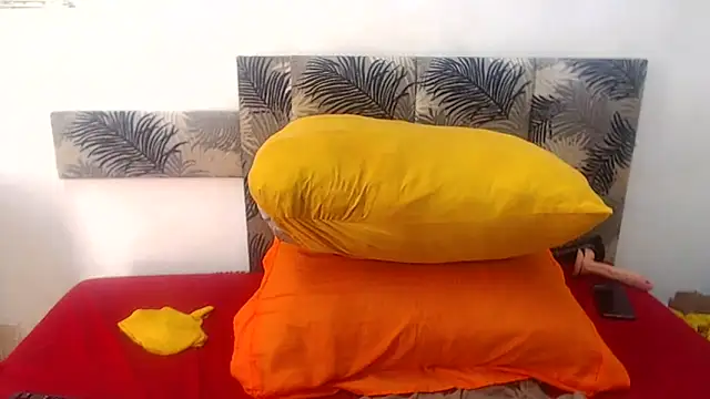 SEXY MATURExx online show from March 28, 2026, 8:37 am