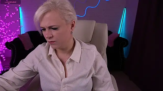 CrystalVibe online show from March 27, 2026, 8:26 am