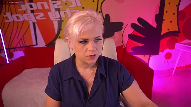 CrystalVibe online show from March 19, 2026, 6:35 am