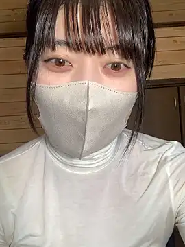 minami room online show from February 4, 2026, 1:11 am