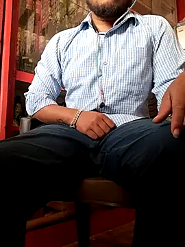 RaiStarrrr0-9 online show from January 11, 2026, 2:51 am