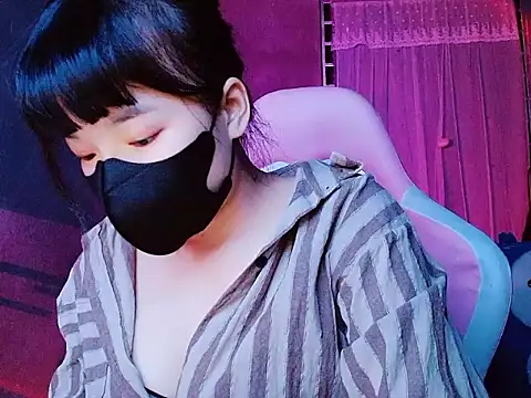 Snapshot of -Tamy- chatting on March 3, 2026, 2:57 pm -Tamy- online show from March 3, 2026, 2:57 pm