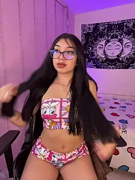 Snapshot of Natsrose chatting on February 23, 2026, 12:39 pm Natsrose online show from February 23, 2026, 12:39 pm