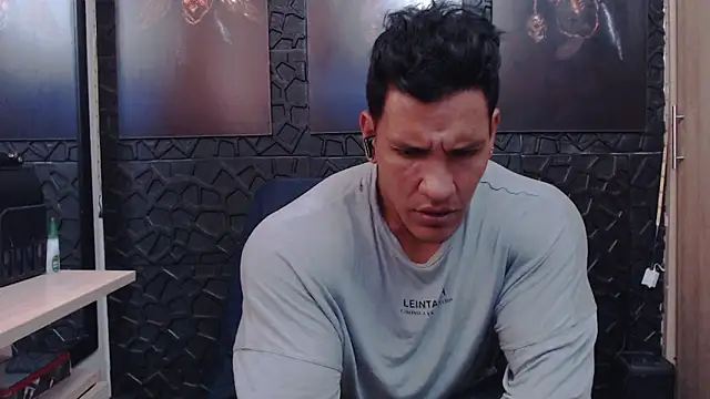 Snapshot of viktor_herrera chatting on March 27, 2026, 5:03 pm viktor herrera online show from March 27, 2026, 5:03 pm