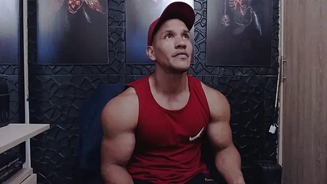 Snapshot of viktor_herrera chatting on March 31, 2026, 5:48 pm viktor herrera online show from March 31, 2026, 5:48 pm