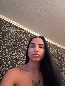 Evelin199 online show from June 21, 2026, 1:50 pm
