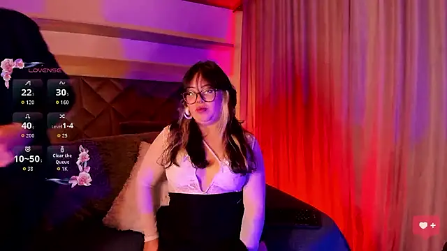 Snapshot of CalmaCaos chatting on February 25, 2026, 11:54 am CalmaCaos online show from February 25, 2026, 11:54 am