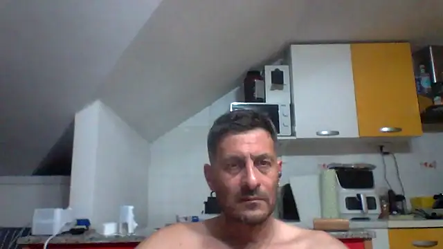 colosone online show from May 26, 2026, 8:40 pm