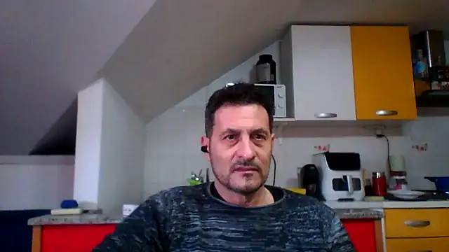 colosone online show from February 11, 2026, 11:21 am