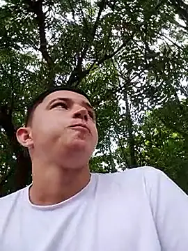 Snapshot of fre_777 chatting on January 7, 2026, 5:18 pm fre 777 online show from January 7, 2026, 5:18 pm