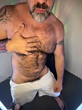 wolfbucker online show from March 13, 2026, 5:56 am