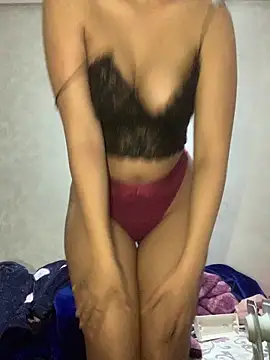 Snapshot of NaaRo-1 chatting on February 12, 2026, 8:41 pm NaaRo-1 online show from February 12, 2026, 8:41 pm