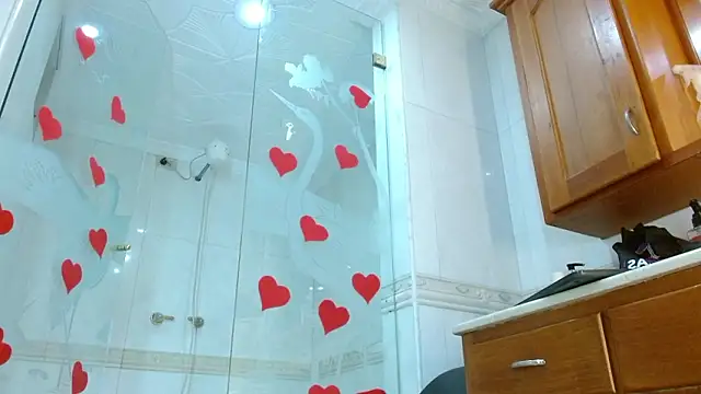 Snapshot of Collins_luna chatting on February 23, 2026, 4:07 pm Collins luna online show from February 23, 2026, 4:07 pm