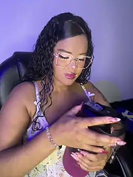 Antonella 03s online show from June 14, 2026, 4:46 am