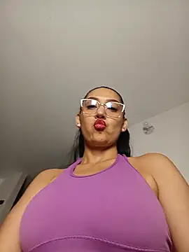 samanta xi online show from July 21, 2026, 11:33 am