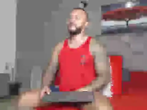 Snapshot of LeonGolds chatting on January 13, 2026, 8:24 pm LeonGolds online show from January 13, 2026, 8:24 pm