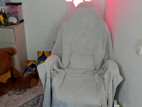 Snapshot of emillyaqua chatting on January 9, 2026, 9:44 pm emillyaqua online show from January 9, 2026, 9:44 pm