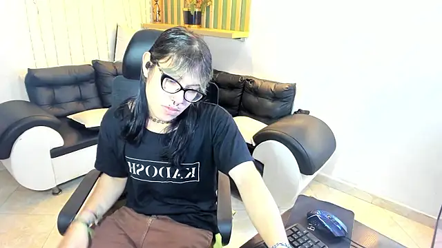 lilith ayanami online show from August 5, 2026, 2:00 pm