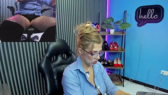 Thecrazyadams  online show from February 8, 2026, 4:32 am