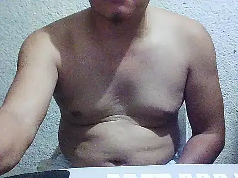 UrAsianGuy90 online show from January 7, 2026, 1:16 pm