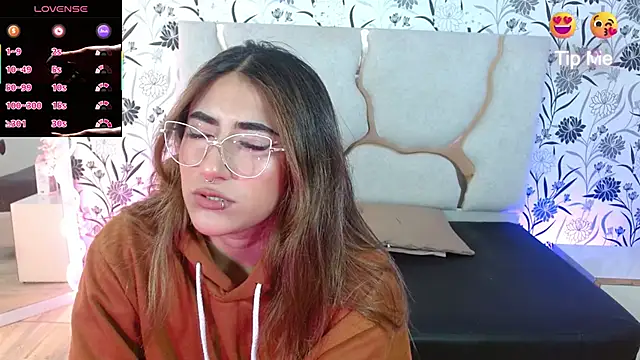 Livglow tay online show from January 13, 2026, 3:10 am