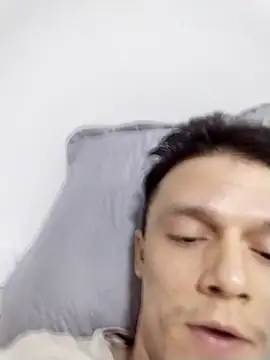 RAFAELQUINTEROSCAVALHEI online show from April 14, 2026, 2:55 pm